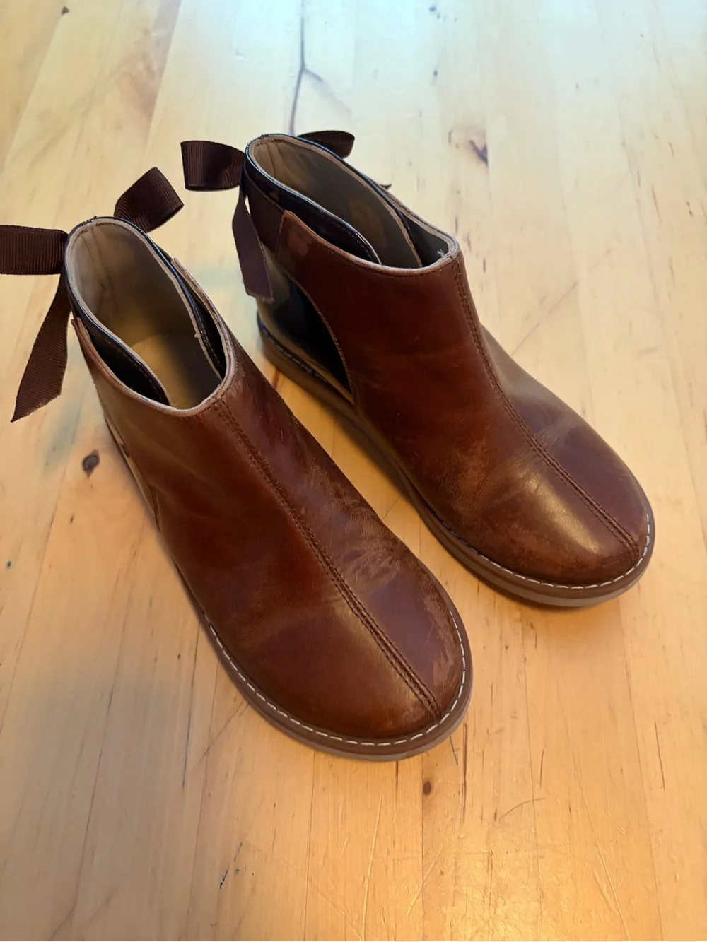Girls Brown Leather Ankle Booties with Back Ribbon